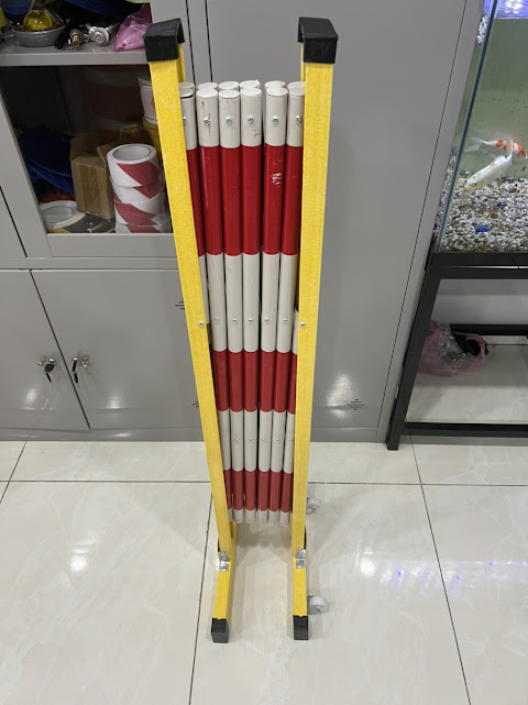 Rào chắn nhựa co giãn di động